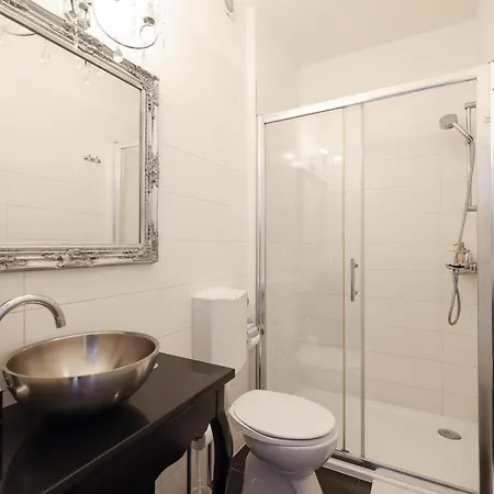 Gasthuis Tinel Superior 4*