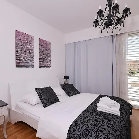 Tinel Superior 4* Zadar