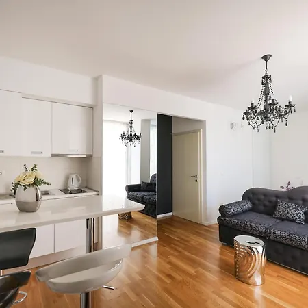 Tinel Superior Guest house 4*