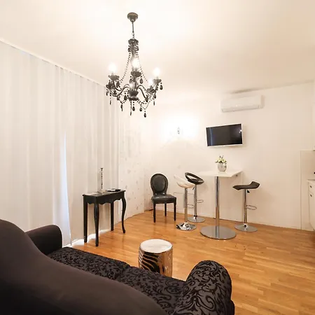 Tinel Superior 4* Zadar