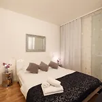 Gostinjska kuća Tinel Superior Zadar
