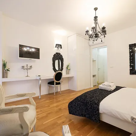 Tinel Superior 4* Zadar