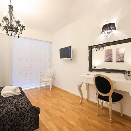 Tinel Superior 4* Zara