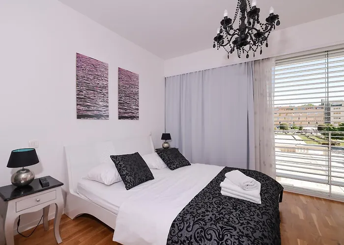 Tinel Superior 4* Zadar