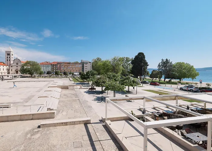 Tinel Superior Affittacamere